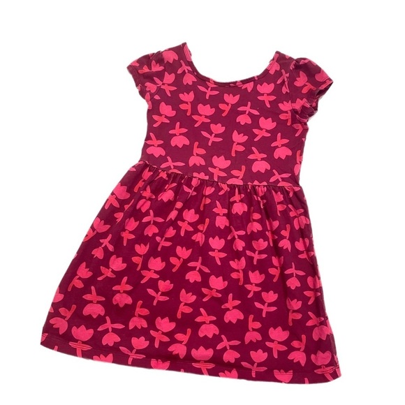 Kids 3 pack dresses 5t Old Navy, Carters - Picture 3 of 4